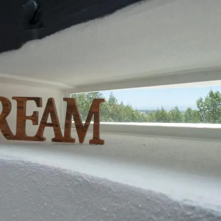 Bee Moinho Apartament Sobral da Abelheira