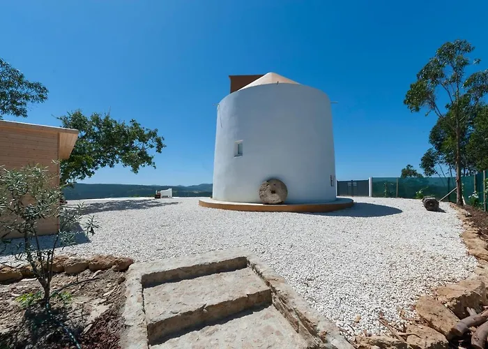 Daire Bee Moinho Sobral da Abelheira